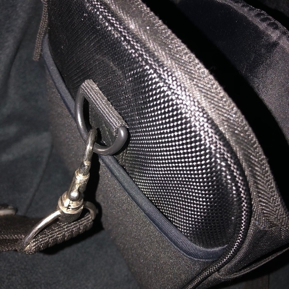 Camera Bag Multi-Pocket Padded Adjustable Strap - Picture 5 of 6